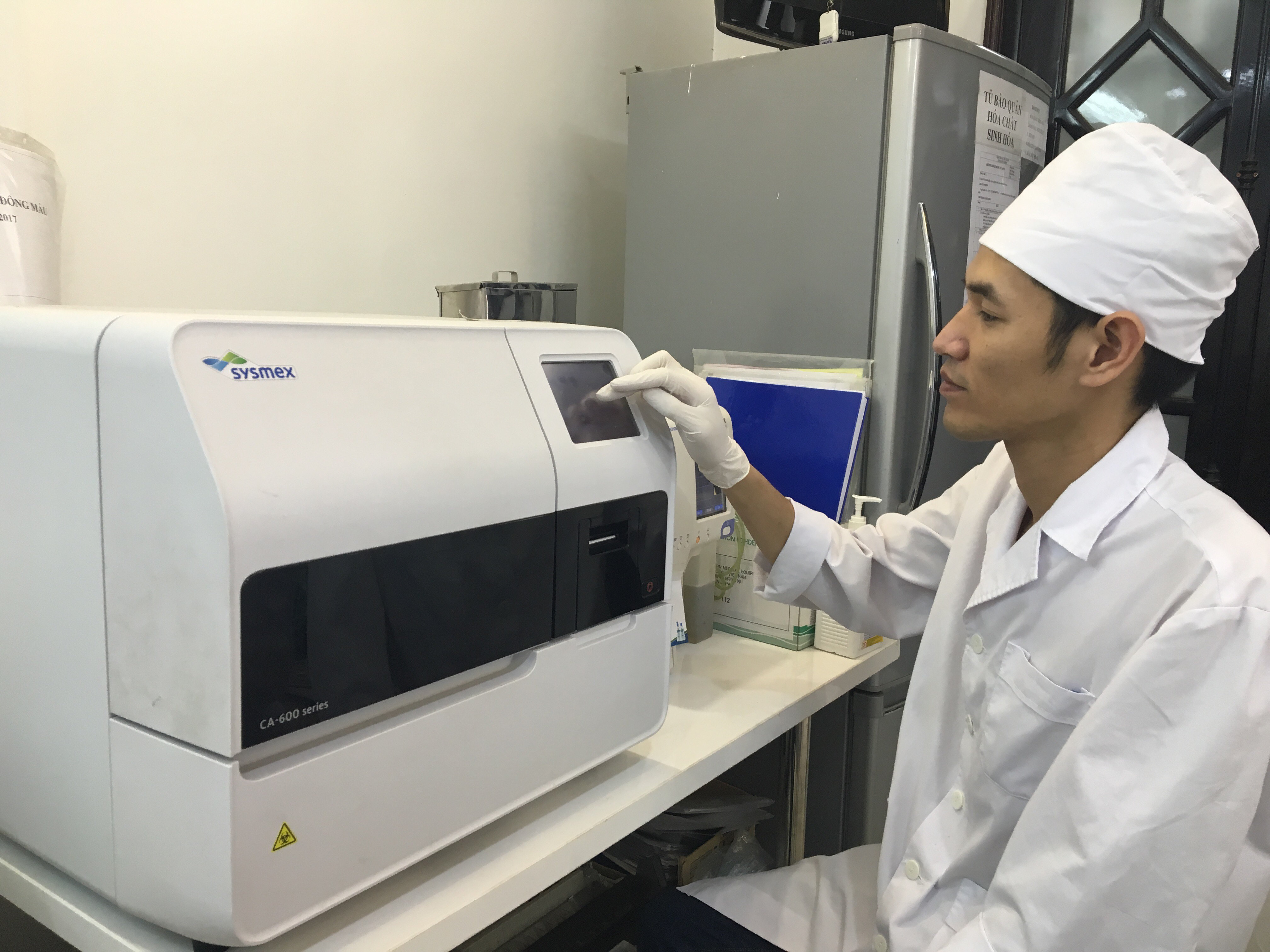Vận hành máy đông máu Sysmex CA-600